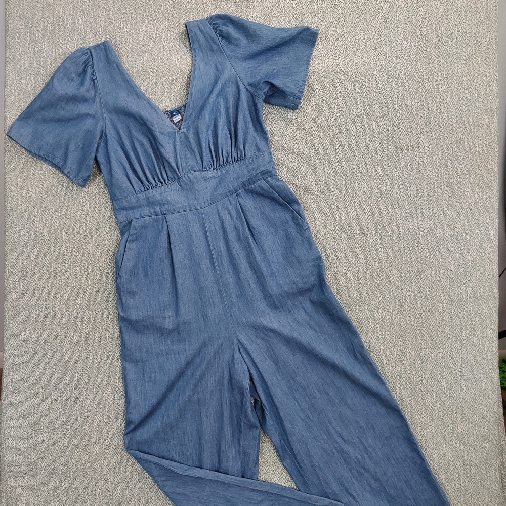 Old Navy Denim Jumpsuit, Wide-leg, V-neck, Short Sleeve, Sz L, Blue